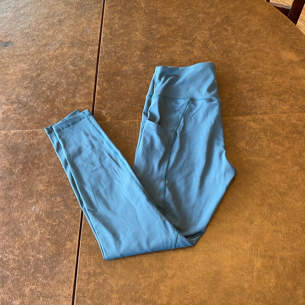 COPY - Curves and combat boots leggings